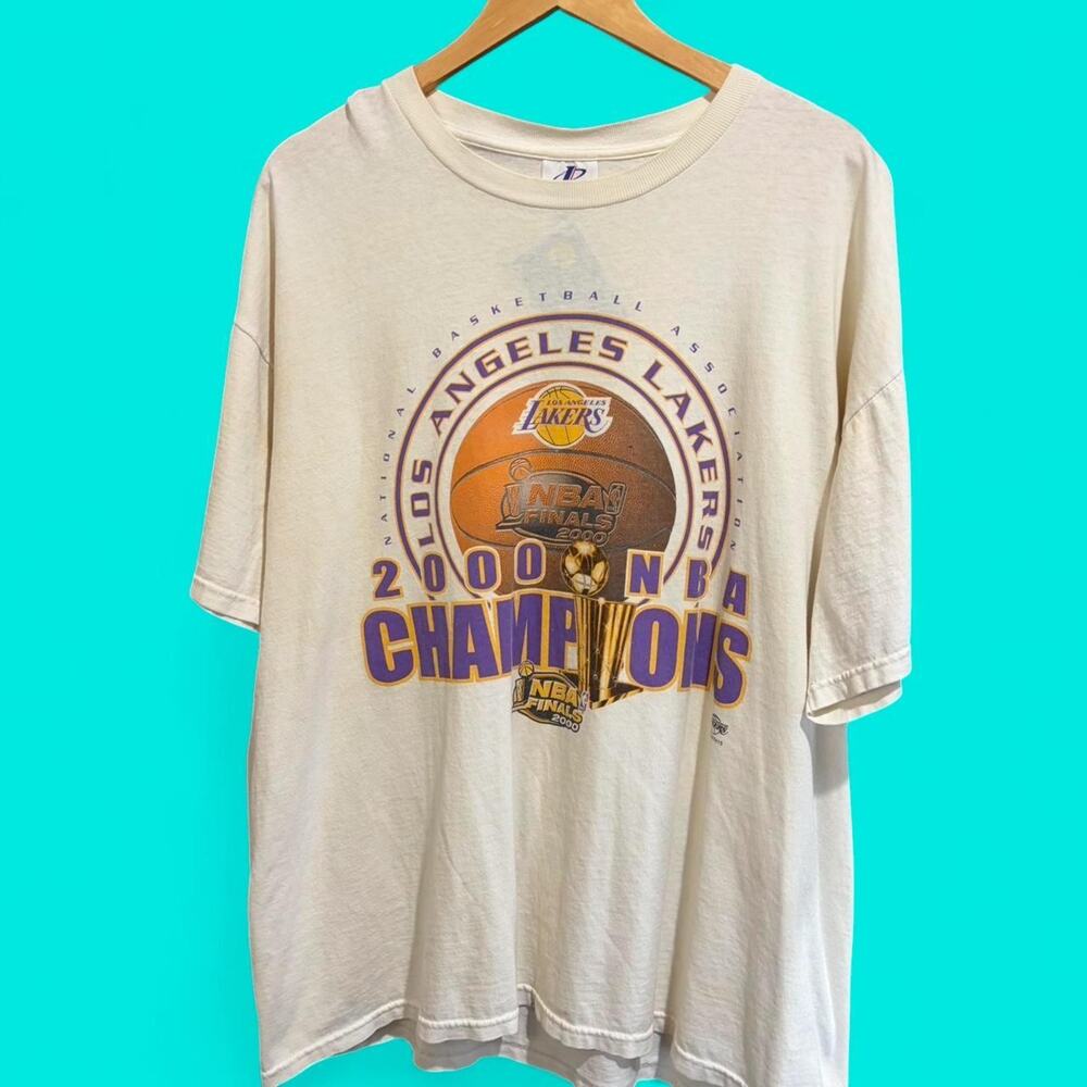 2000 Los Angeles Lakers NBA Champions Locker Room TShirt